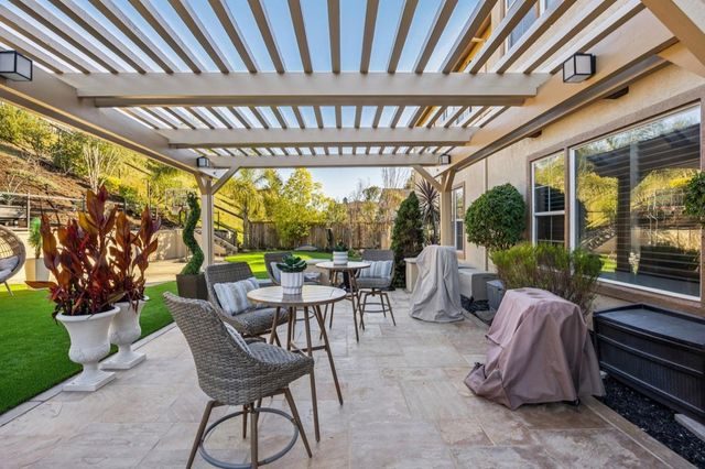 28828 Bailey Ranch Rd, Hayward, CA 94542