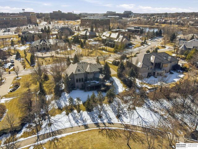 13804 Cuming Street, Omaha, NE 68154