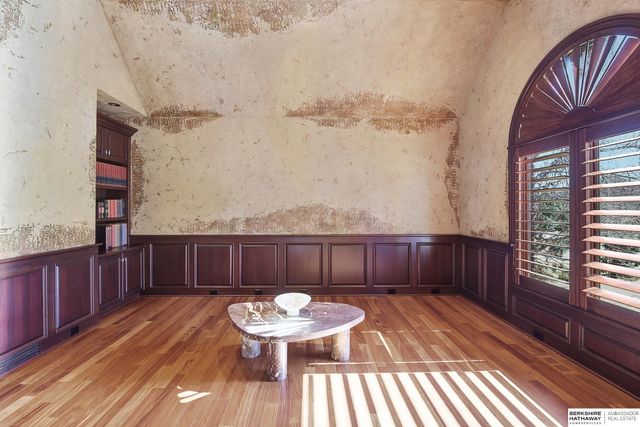 13804 Cuming Street, Omaha, NE 68154