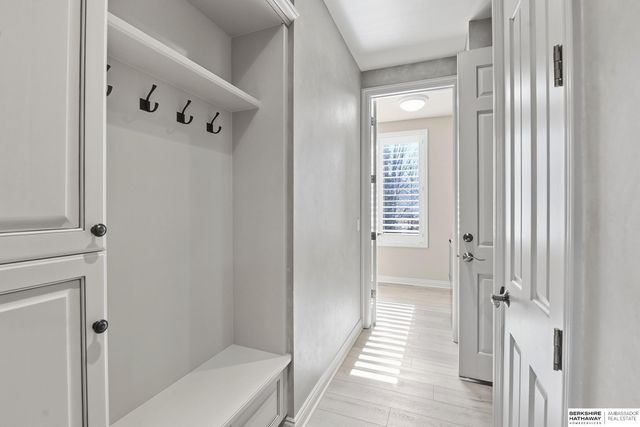 13804 Cuming Street, Omaha, NE 68154