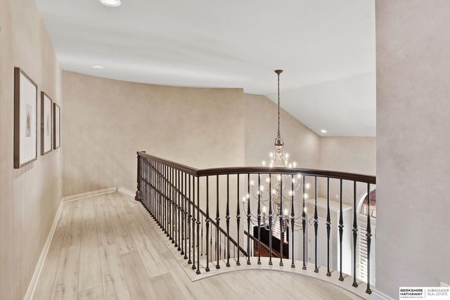 13804 Cuming Street, Omaha, NE 68154