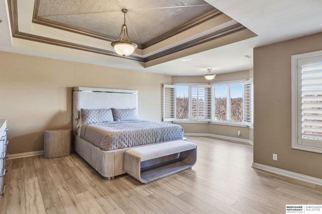 13804 Cuming Street, Omaha, NE 68154