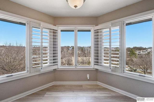 13804 Cuming Street, Omaha, NE 68154