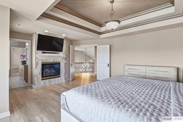 13804 Cuming Street, Omaha, NE 68154