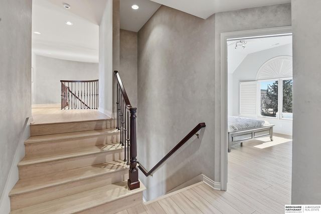 13804 Cuming Street, Omaha, NE 68154