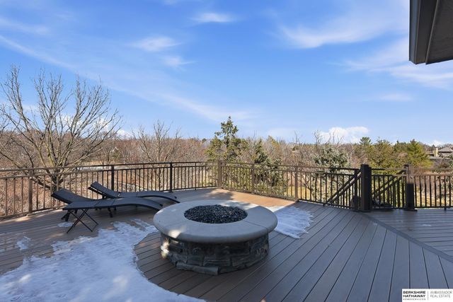 13804 Cuming Street, Omaha, NE 68154