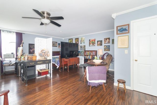 732 E County Road 300 S, New Castle, IN 47362