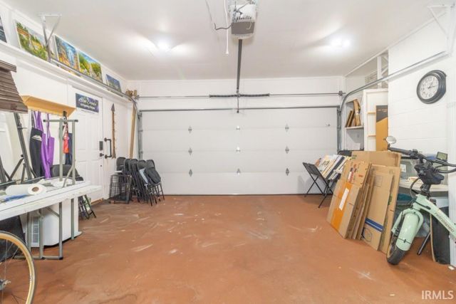 732 E County Road 300 S, New Castle, IN 47362