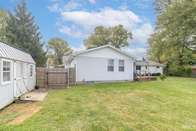 732 E County Road 300 S, New Castle, IN 47362