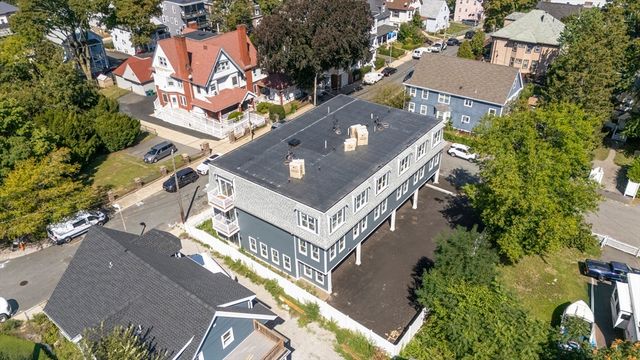 60 Stanley St 302, Boston, MA 02125