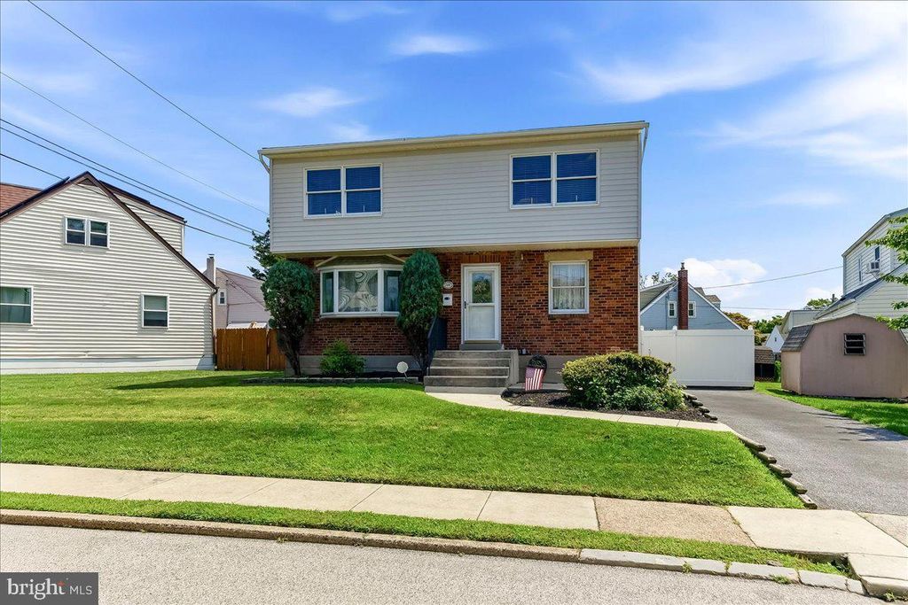 726 BROOKE CIR, MORTON, PA 19070 — exterior