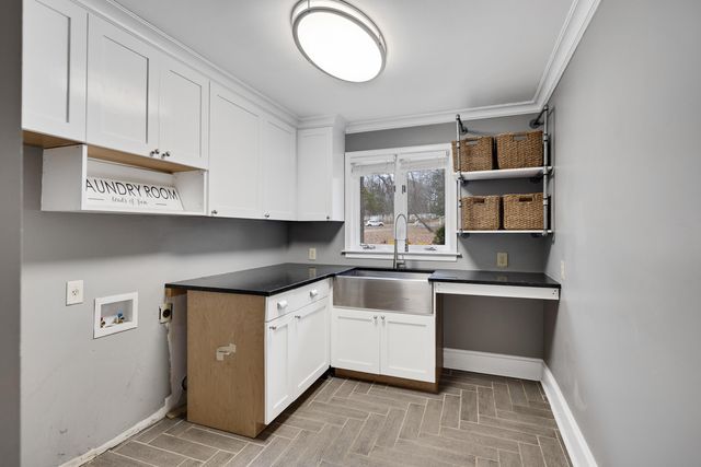 1025 TIMBERLAKE DR E, Unincorporated, TN 38018