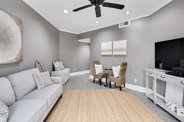 1025 TIMBERLAKE DR E, Unincorporated, TN 38018