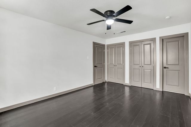 611 Cain Street, Lake Dallas, TX 75065