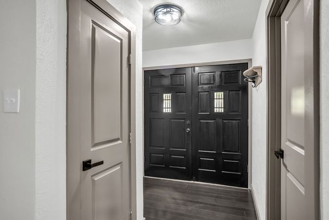 611 Cain Street, Lake Dallas, TX 75065