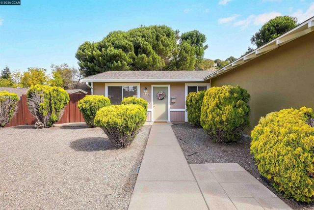 2506 Henry Ave, Pinole, CA 94564