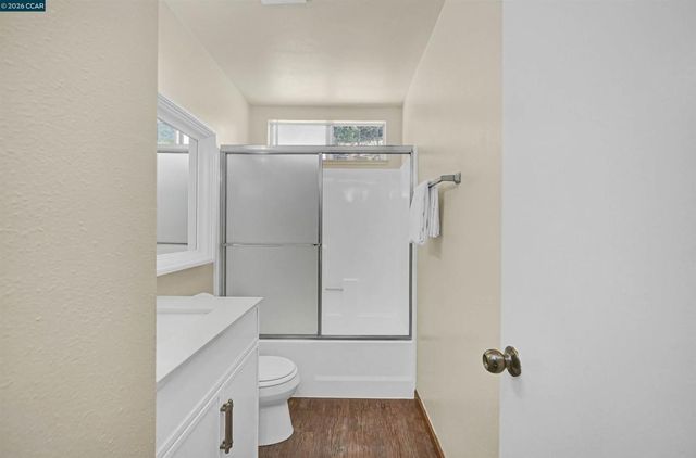 2506 Henry Ave, Pinole, CA 94564