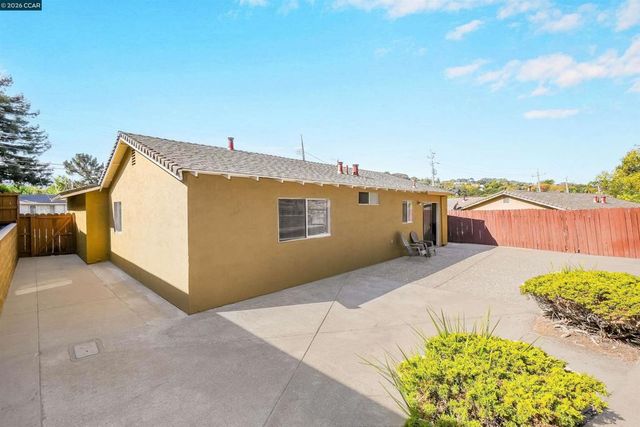 2506 Henry Ave, Pinole, CA 94564