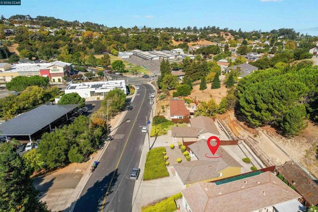 2506 Henry Ave, Pinole, CA 94564
