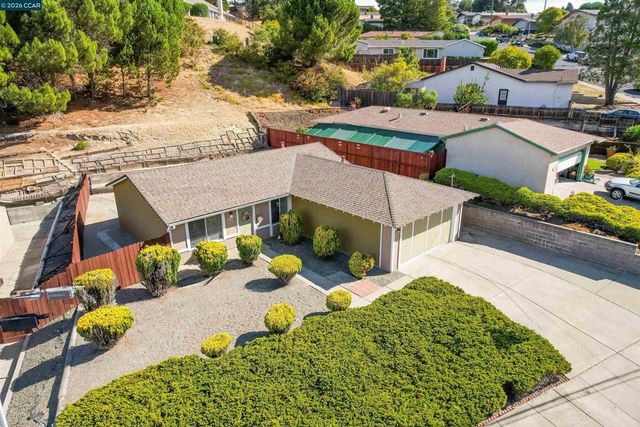 2506 Henry Ave, Pinole, CA 94564