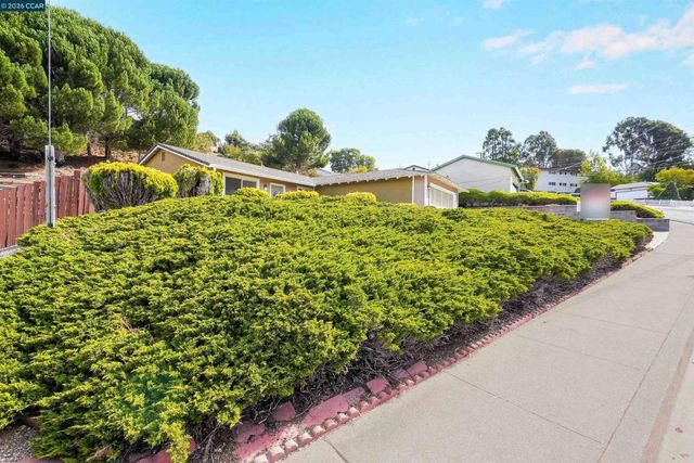 2506 Henry Ave, Pinole, CA 94564