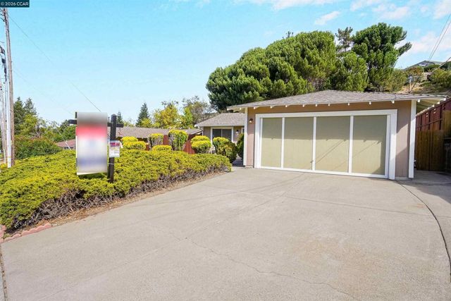 2506 Henry Ave, Pinole, CA 94564