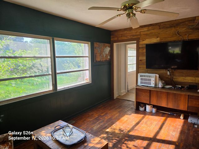 516 Hillcrest Road, Niles City, MI 49120