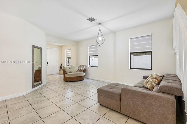 10594 W 35th Ln, Hialeah, FL 33018