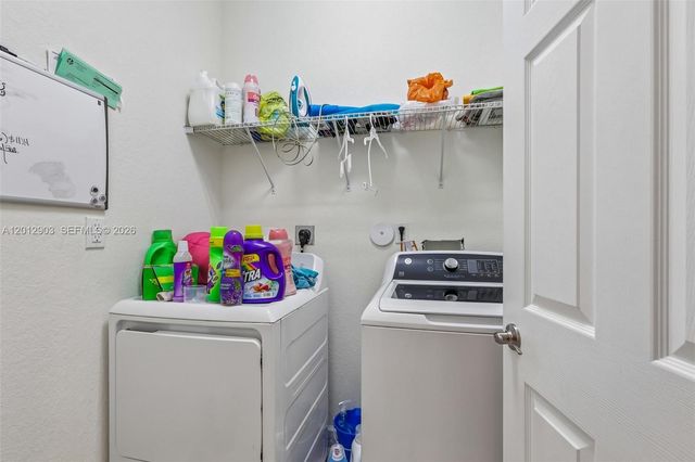 10594 W 35th Ln, Hialeah, FL 33018