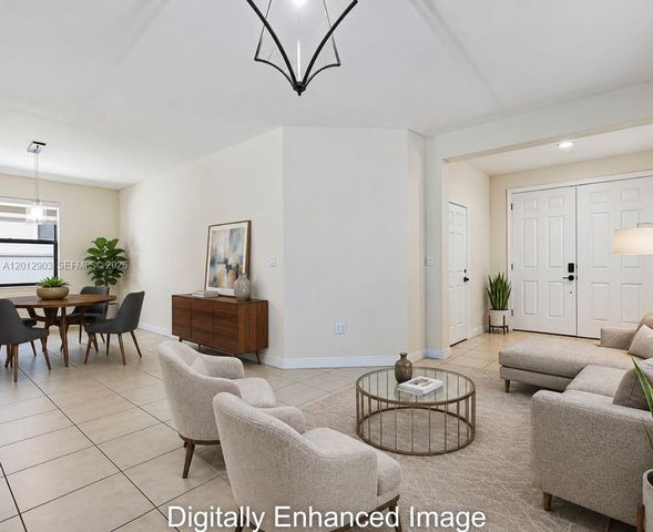 10594 W 35th Ln, Hialeah, FL 33018