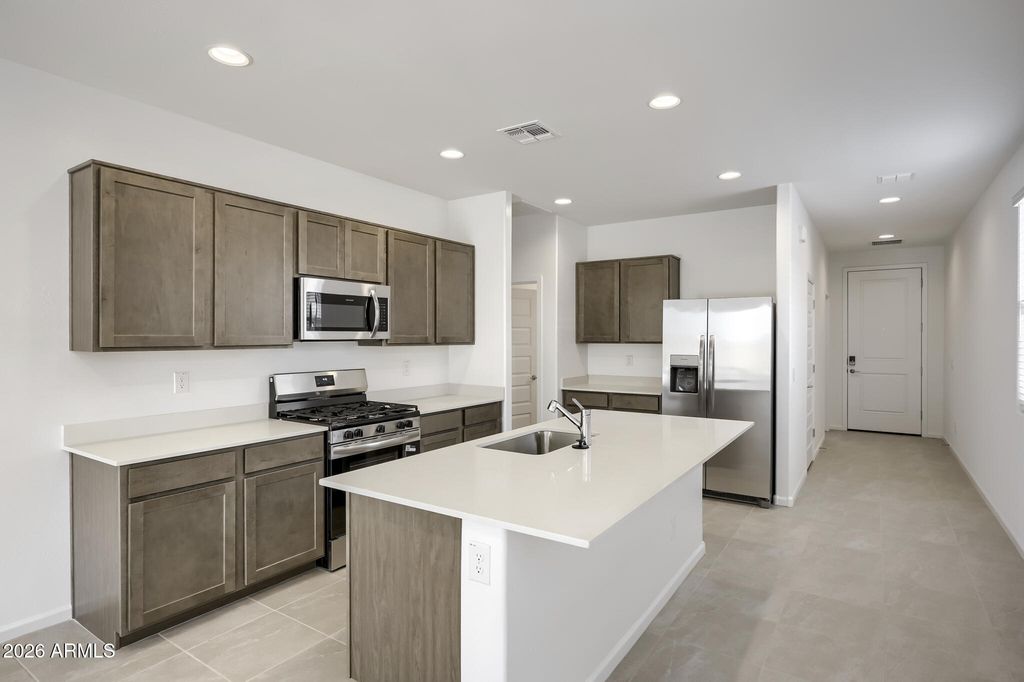 23206 W CORONA Avenue, Buckeye, AZ 85326 — photo 4