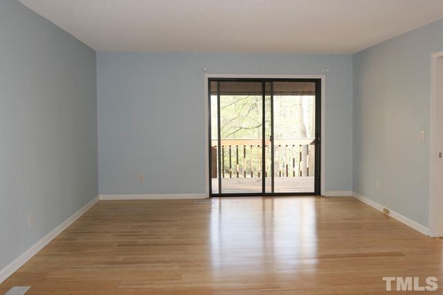 630 Bayberry Drive, Chapel Hill, NC 27517