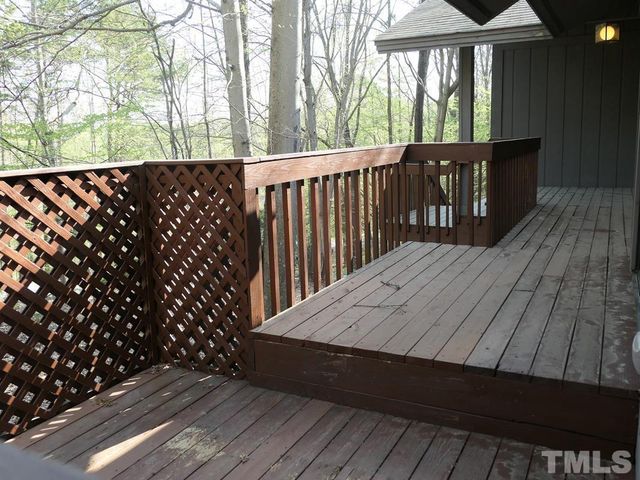 630 Bayberry Drive, Chapel Hill, NC 27517