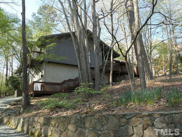 630 Bayberry Drive, Chapel Hill, NC 27517