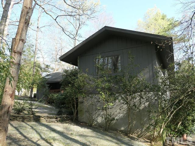 630 Bayberry Drive, Chapel Hill, NC 27517