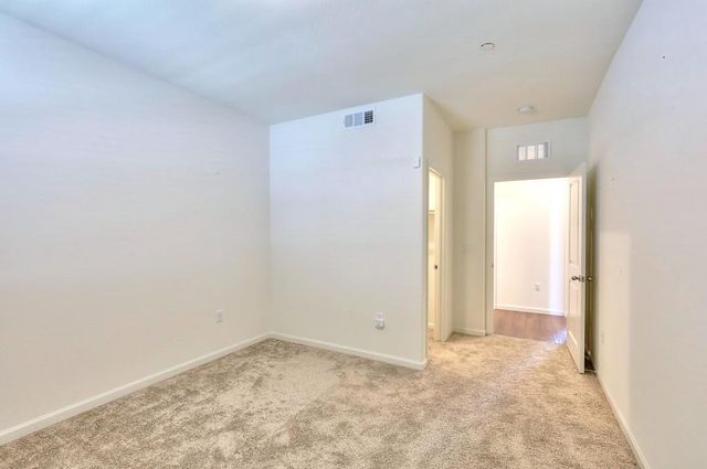 5439 Drawbridge Way, Riverbank, CA 95367