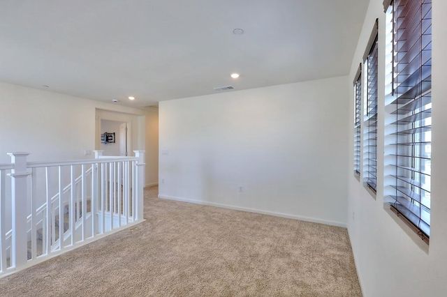 5439 Drawbridge Way, Riverbank, CA 95367