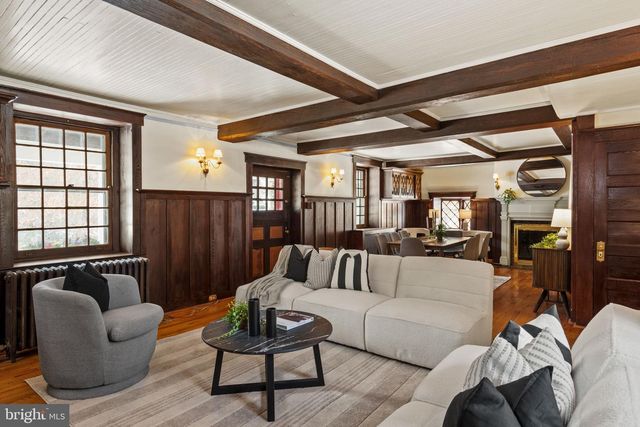 1 SPROUL LN, Wallingford, PA 19086