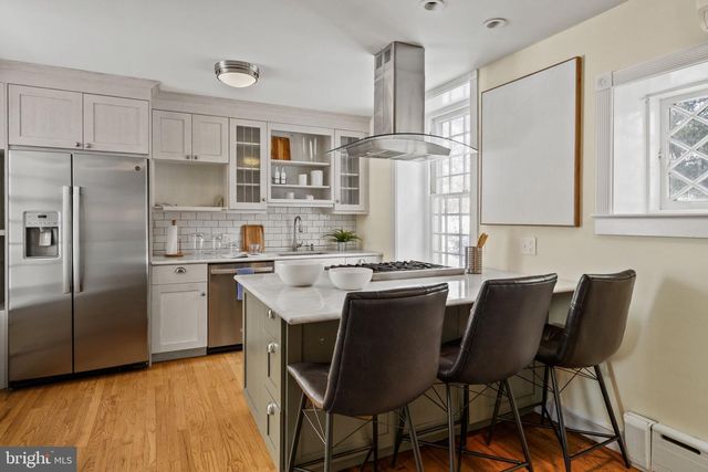 1 SPROUL LN, Wallingford, PA 19086