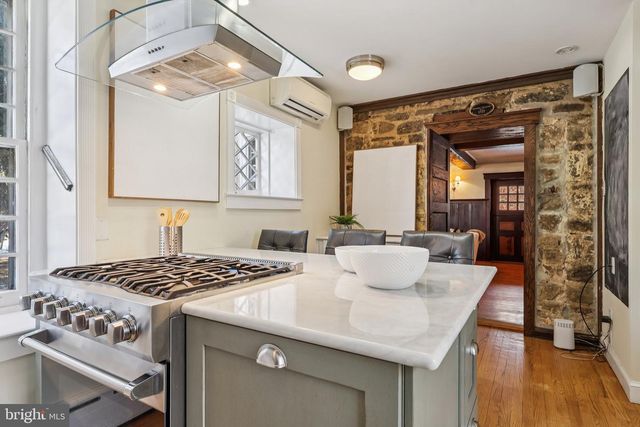 1 SPROUL LN, Wallingford, PA 19086