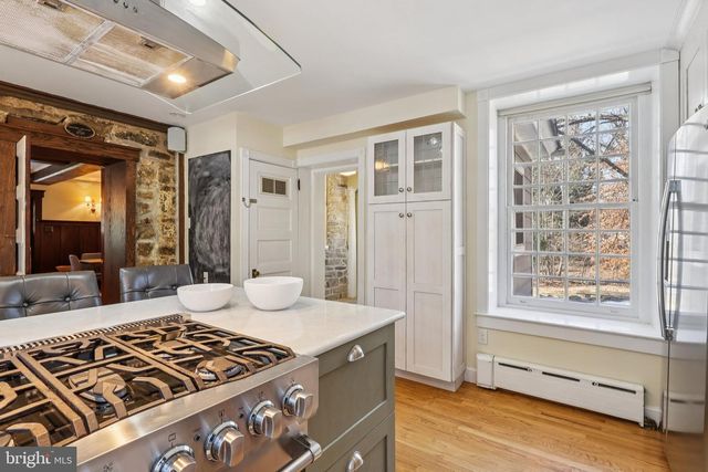 1 SPROUL LN, Wallingford, PA 19086