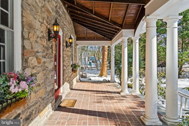 1 SPROUL LN, Wallingford, PA 19086