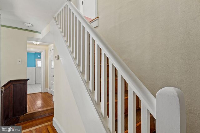 1 SPROUL LN, Wallingford, PA 19086