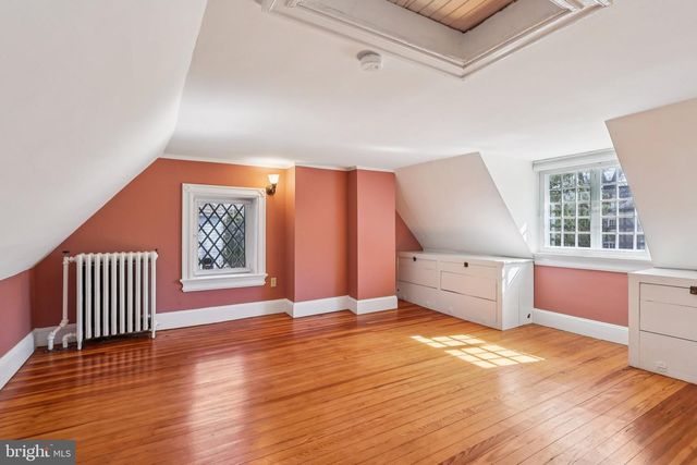 1 SPROUL LN, Wallingford, PA 19086