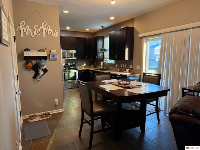 7302 N 89th Avenue, Omaha, NE 68122