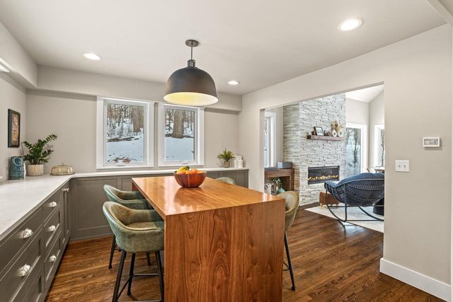 N55W30923 County Road K, Hartland, WI 53029