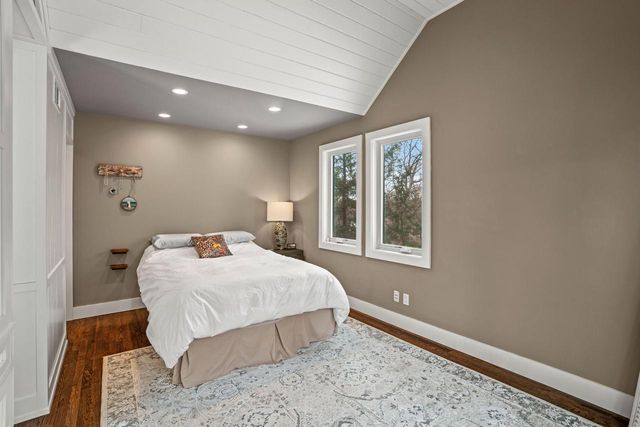 N55W30923 County Road K, Hartland, WI 53029