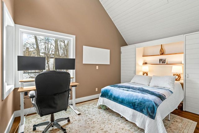 N55W30923 County Road K, Hartland, WI 53029