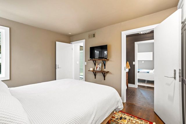 N55W30923 County Road K, Hartland, WI 53029