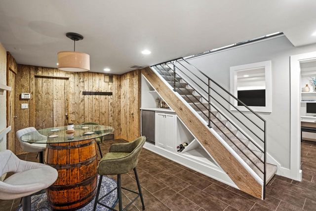 N55W30923 County Road K, Hartland, WI 53029